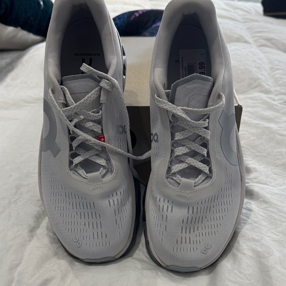 On Running Women's Cloudmonster 2